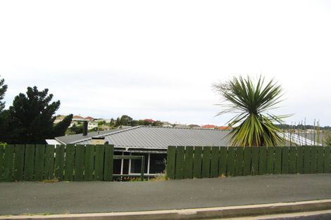 Photo of property in 90 Columba Avenue, Calton Hill, Dunedin, 9012