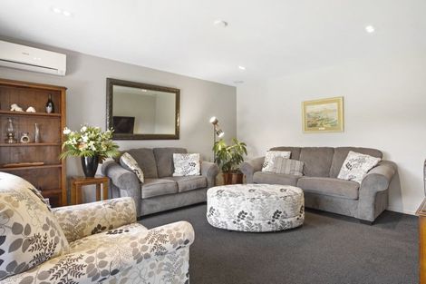 Photo of property in 22 Merrilees Place, Linwood, Christchurch, 8062