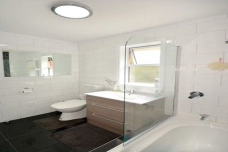 Photo of property in 59 Glen Road, Mornington, Dunedin, 9011