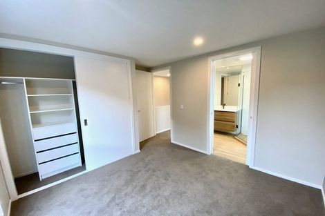 Photo of property in 41a Camelot Place, Glenfield, Auckland, 0629