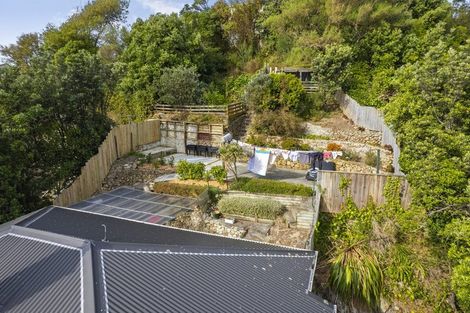 Photo of property in 2 Walden Street, Strathmore Park, Wellington, 6022