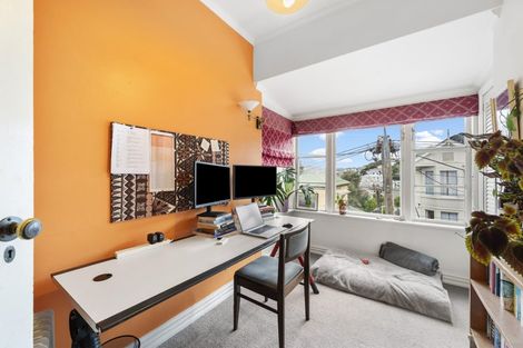 Photo of property in 94 Pirie Street, Mount Victoria, Wellington, 6011