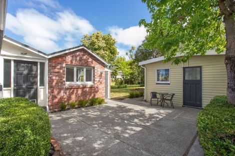 Photo of property in 77 Flockton Street, Mairehau, Christchurch, 8013