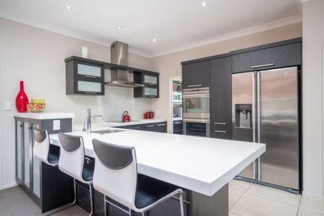 Photo of property in 26 Pahiatua Street, Hokowhitu, Palmerston North, 4410