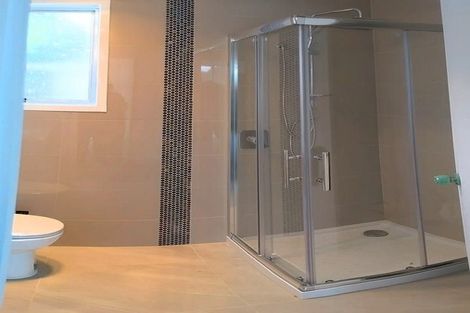 Photo of property in 20 Malmo Place, Massey, Auckland, 0614