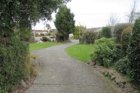 Photo of property in 12 Oxford Street, Waimate, 7924