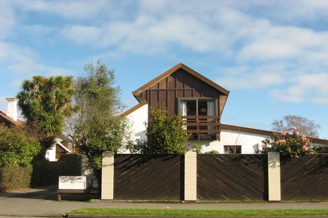 Photo of property in 55a Cranford Street, St Albans, Christchurch, 8014
