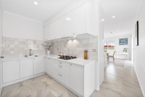 Photo of property in 13 Drumconnell Drive, Flat Bush, Auckland, 2019