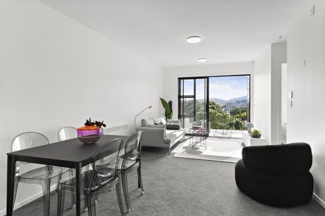 Photo of property in 203/94 Cambridge Terrace, Waterloo, Lower Hutt, 5011