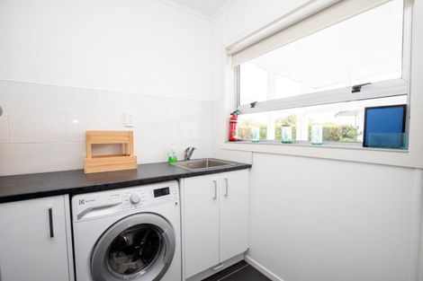 Photo of property in 6 Mahana Road, Ngatea, 3503