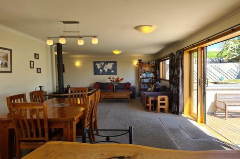 Photo of property in 1 Sams Place, Lake Tekapo, 7999