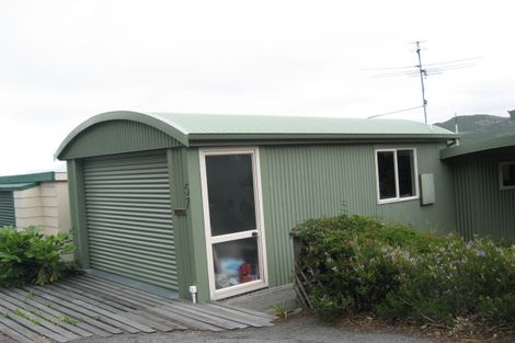 Photo of property in 57 Reserve Terrace, Lyttelton, 8082