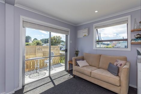 Photo of property in 6 Ruanui Street, Himatangi Beach, Foxton, 4891