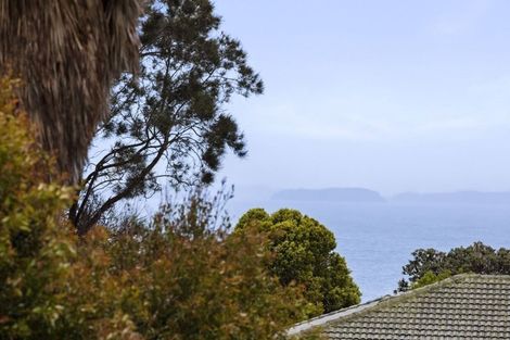 Photo of property in 1400 Whangaparaoa Road, Army Bay, Whangaparaoa, 0930