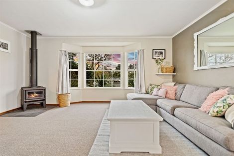 Photo of property in 6 Vina Place, Massey, Auckland, 0614