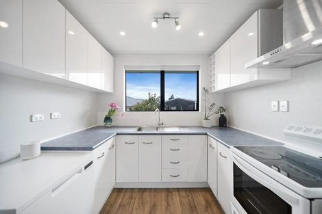 Photo of property in 4a Edinburgh Street, Tuakau, 2121