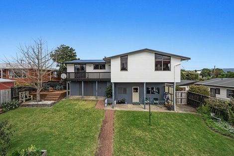 Photo of property in 203 Harbour Road, Ohope, 3121