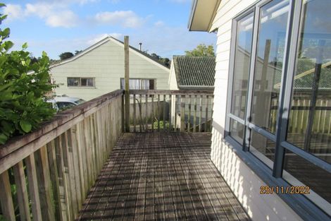 Photo of property in 27 Brougham Place, West Harbour, Auckland, 0618