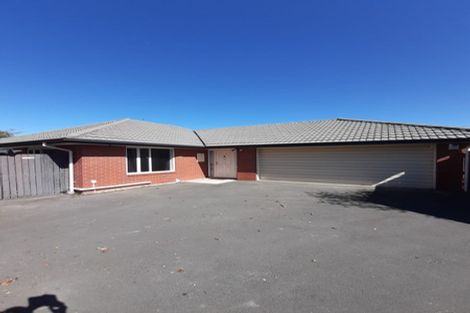 Photo of property in 2/74 Russley Road, Russley, Christchurch, 8042