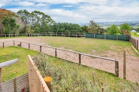 Photo of property in 69 Pipitiwai Drive, Helensville, Kaukapakapa, 0871