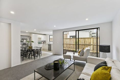 Photo of property in 14c Ropata Avenue, Point England, Auckland, 1072