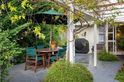 Photo of property in 4a Greenwood Road, Havelock North, 4130