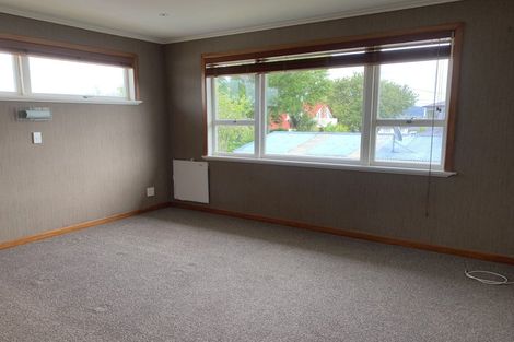 Photo of property in 30a Te Atatu Road, Te Atatu South, Auckland, 0610