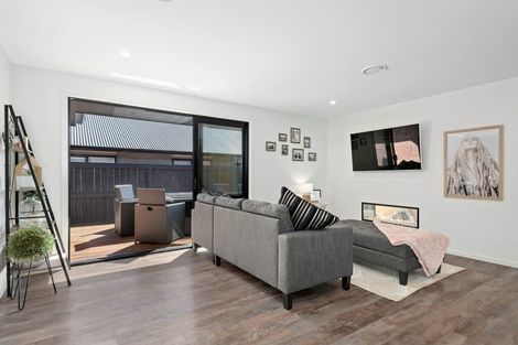 Photo of property in 28 Piata Street, Papamoa Beach, Papamoa, 3118