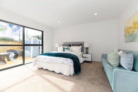 Photo of property in 3/7 Ranui Station Road, Ranui, Auckland, 0612