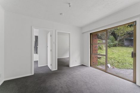 Photo of property in 20 Greer Crescent, Tawa, Wellington, 5028