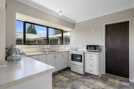 Photo of property in 111 Kings Avenue, Matua, Tauranga, 3110