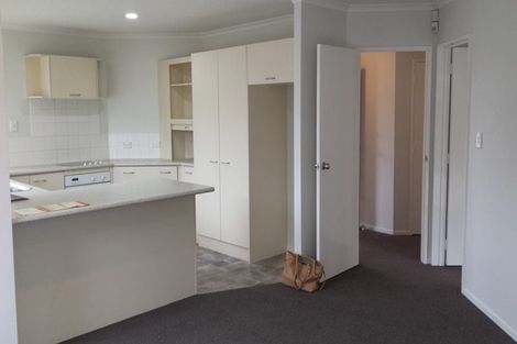 Photo of property in 2/47 Vincent Street, Howick, Auckland, 2014