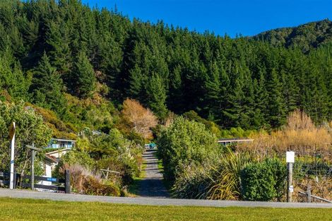 Photo of property in 1476 Port Underwood Road, Port Underwood, Picton, 7281