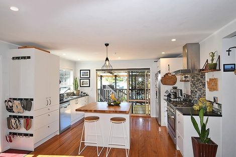 Photo of property in 57 Hauraki Road, Leigh, Warkworth, 0985