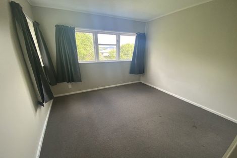 Photo of property in 95 Farmer Crescent, Taita, Lower Hutt, 5011