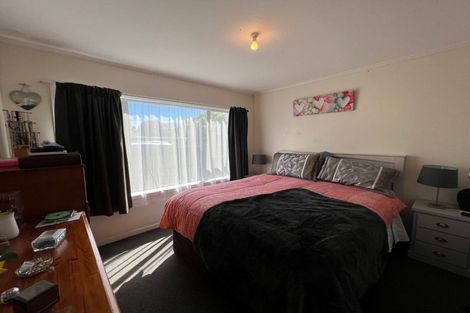 Photo of property in 1/5 Beihlers Road, Weymouth, Auckland, 2103