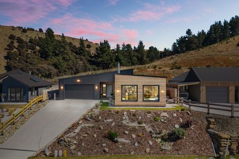 Photo of property in 48 Atkins Road, Luggate, Wanaka, 9383