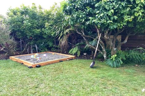 Photo of property in 20b Ashdown Place, Pahurehure, Papakura, 2113