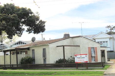 Photo of property in 6a Caius Avenue, Gonville, Whanganui, 4501