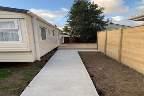 Photo of property in 36 Hamilton Drive, Waiuku, 2123