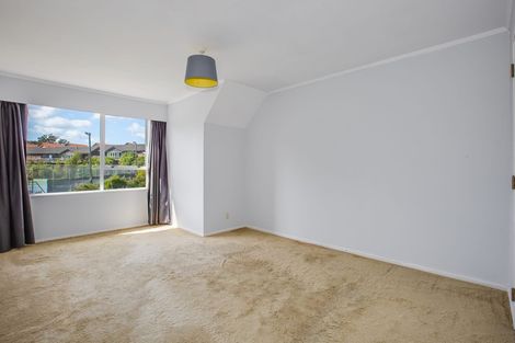 Photo of property in 4 Halyard Place, Whitby, Porirua, 5024