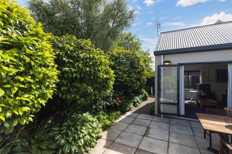 Photo of property in 155a Weston Road, St Albans, Christchurch, 8052