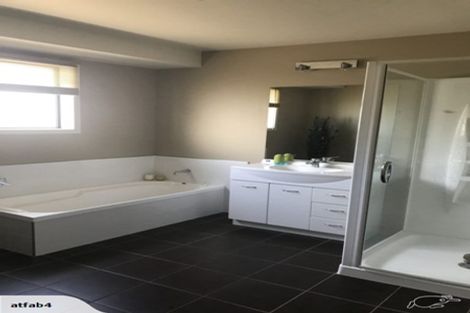 Photo of property in 11 North Ridge Drive, Oamaru North, Oamaru, 9400