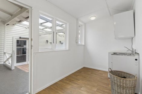 Photo of property in 4 Crossley Street, Katikati, 3129