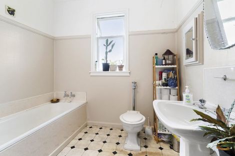 Photo of property in 41 Kemp Street, Kilbirnie, Wellington, 6022