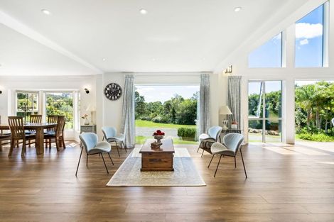 Photo of property in 105 Grassmere Road, Henderson Valley, Auckland, 0612