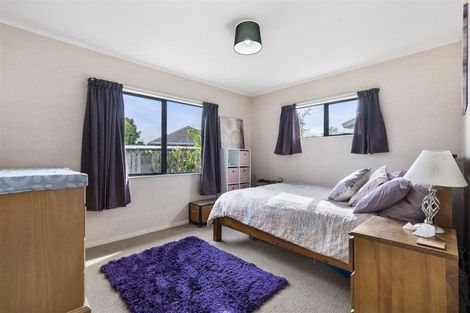 Photo of property in 1/12 Aurea Avenue, Pakuranga, Auckland, 2010