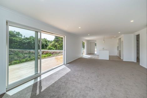 Photo of property in 27 Railway Terrace, Ohau, Levin, 5570