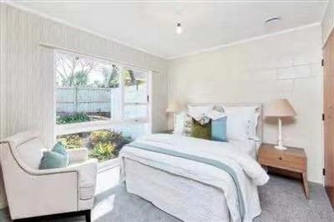 Photo of property in 2/37 Oriana Avenue, Lynfield, Auckland, 1042