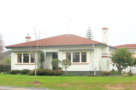 Photo of property in 42 Dalgliesh Avenue, Forest Lake, Hamilton, 3200